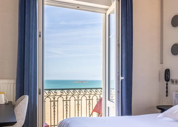 Hotel Kyriad Saint Malo Centre Plage